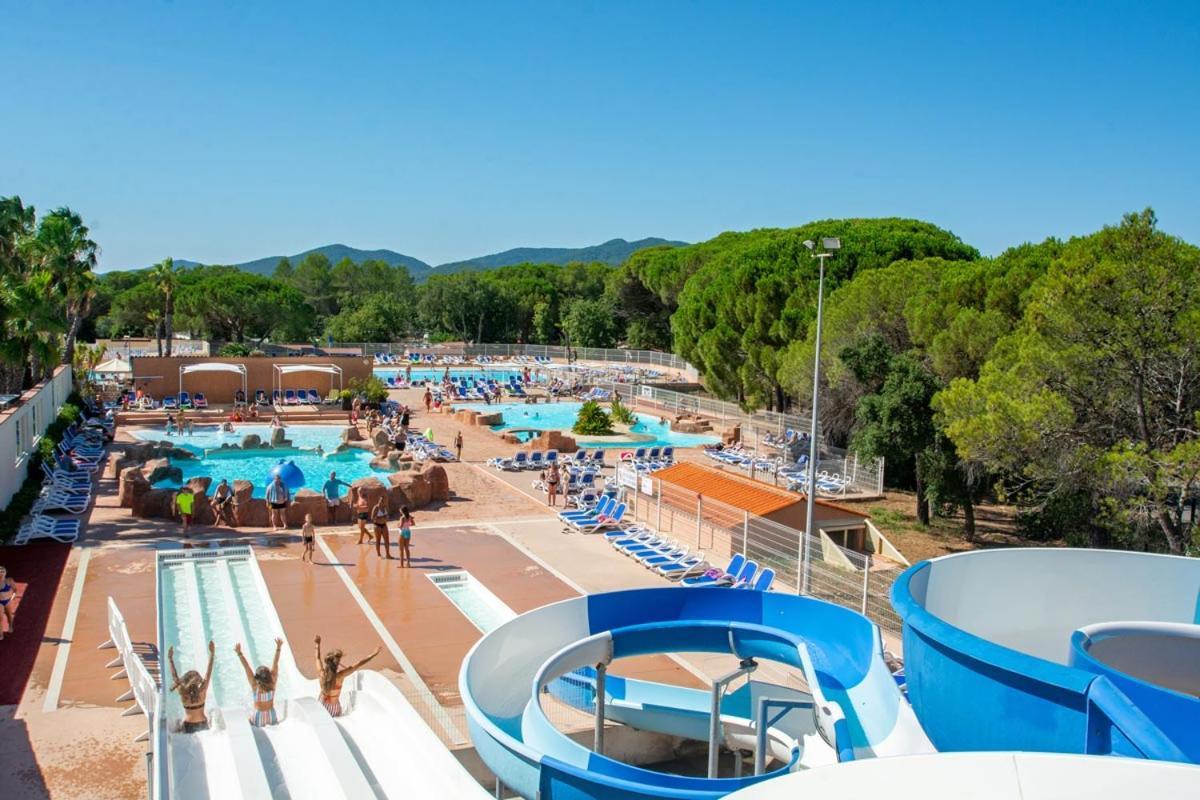 Mobil-Home Camping Oasis Roquebrune-sur Argens Exteriör bild